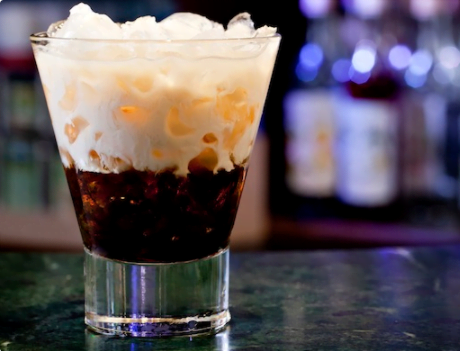 用伏特加調(diào)酒怎么調(diào)好喝?10款伏特加為基底的經(jīng)典調(diào)酒